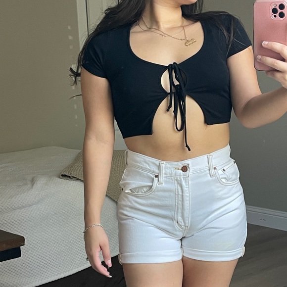 Cropped tie front black top - Picture 2 of 3